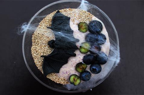 Halloween Smoothie Bowl